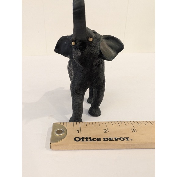 Vintage Spelter/Cast Metal Elephant Figurine Trunk Up 5" Green Patina Good Luck - Picture 9 of 13